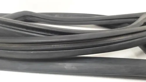 Burlete De Parabrisas De Ford F-100 67/73