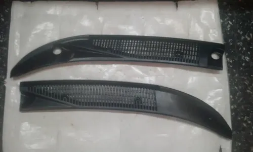 Rejilla Parrilla Bajo Parabrisas Ford Escort Orion