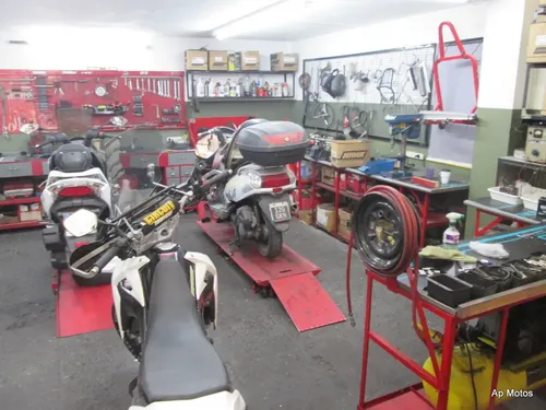 Perilla Izquierda Ajuste Parabrisas Cfmoto Mt 650 Apmotos