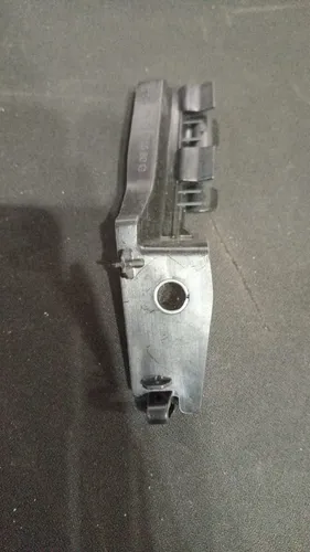 Grampa Embellecedor Parabrisas Peugeot 508