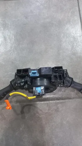 Llave Luces Y Limpiaparabrisas Toyota Yaris Original