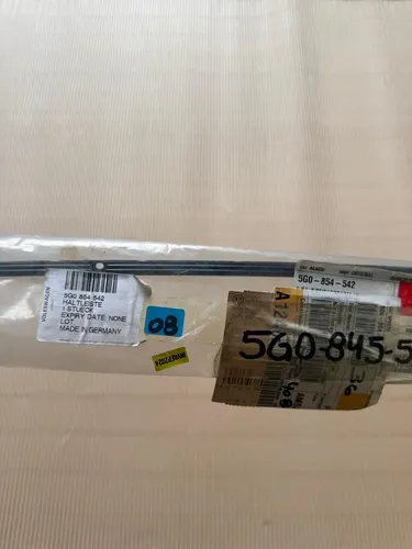 Moldura De Parabrisa Vw Golf Original