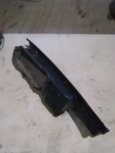 Bajo Rejilla Parabrisas Chevrolet Monza