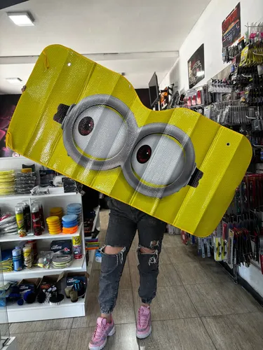 Cortina Parasol Metalizada Parabrisas Minions Camioneta Auto