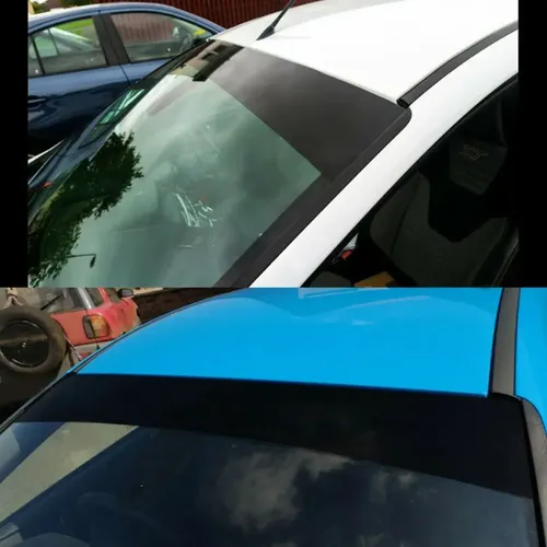 A Pegatina De Tira Solar Para Parabrisas De Coche A