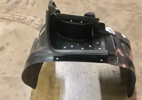Pasaruedas Guardaplast Fiat Strada Volcano Original